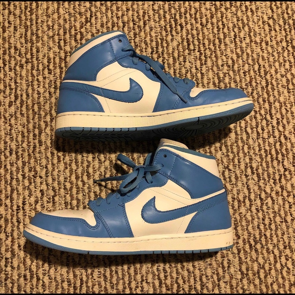 Jordan one UNC